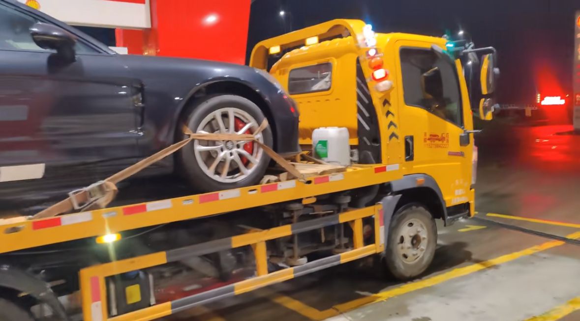 台湾行车途中遇到突发状况该如何呼叫道路救援？